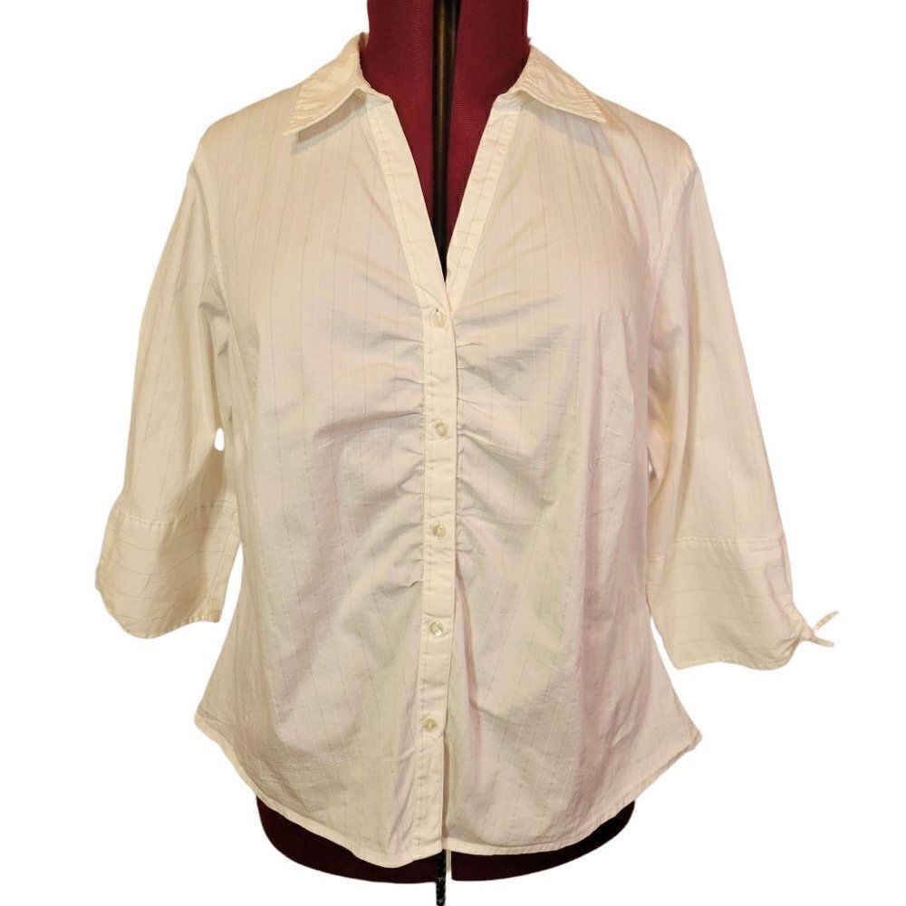 Andrew & Co Plus Stretch White Button Down Top (Size 2X)